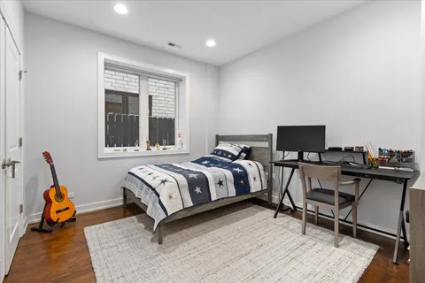 $725,000 | 2447 West Irving Park Road, Unit 1W, Chicago, IL 60618