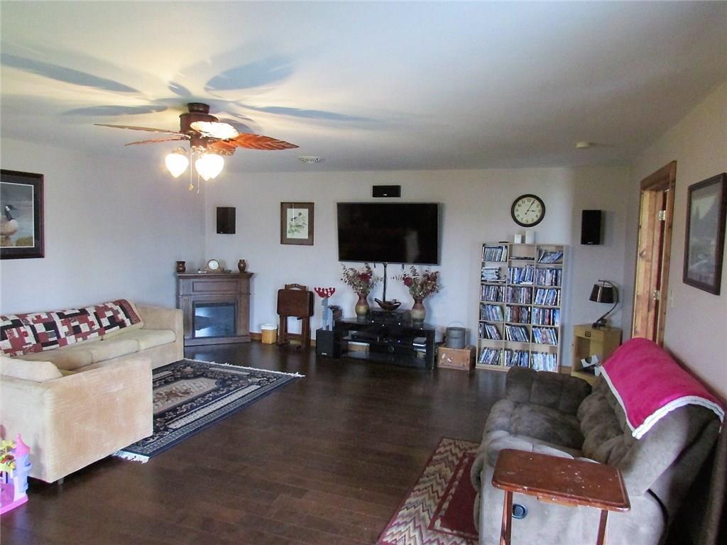 4771 Russia-Versailles Road Houston, OH 45333 - Photo 4 of 20