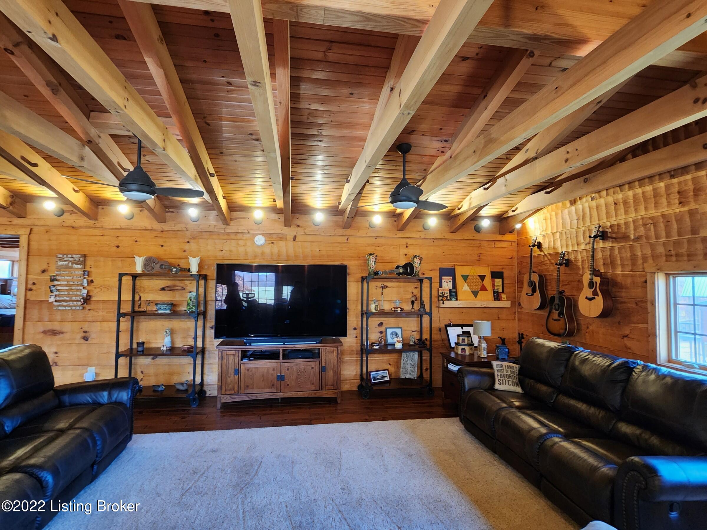 597 Lakefront Road Leitchfield, KY 42754 - Photo 49 of 77 20221101_152832
