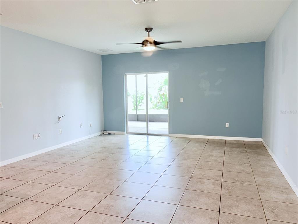 4935 Reflecting Pond Circle Wimauma, FL 33598 - Photo 8 of 41