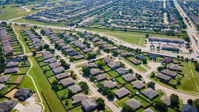 $383,990 | 141 Old Glory Lane, Forney, TX 75126