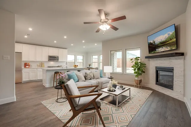 $383,990 | 141 Old Glory Lane, Forney, TX 75126