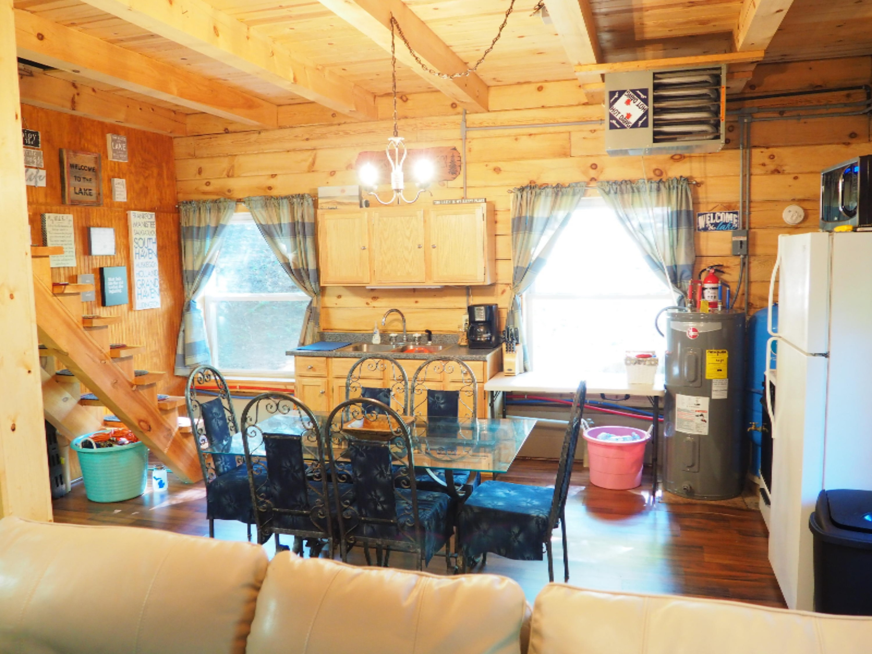 5065 Fox Farm Road Manistee, MI 49660 - Photo 10 of 38 Room for dining