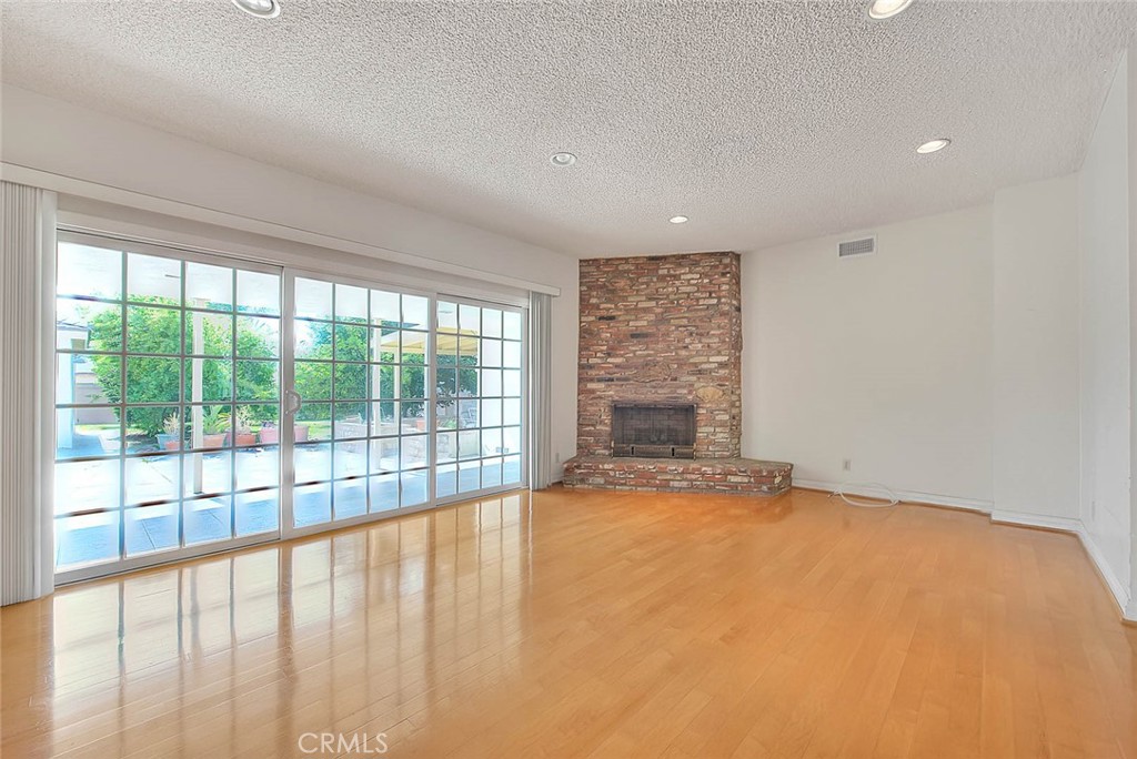 620 North 5th Street Montebello, CA 90640 - Photo 26 of 68 a view of an empty room with a window
