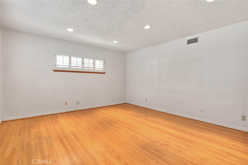 620 North 5th Street Montebello, CA 90640 - Photo 9 of 68 an empty room with a window