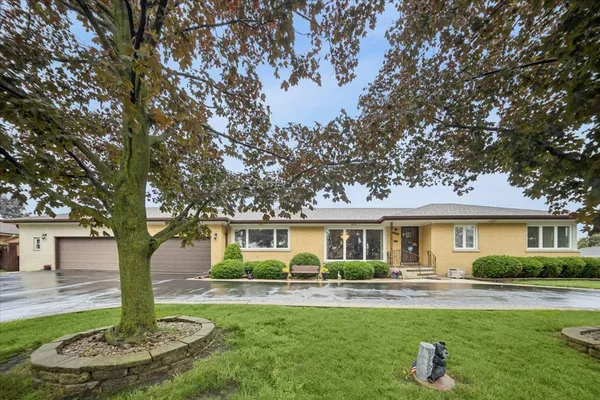 $645,000 | 8231 West Berwyn Avenue, Chicago, IL 60656