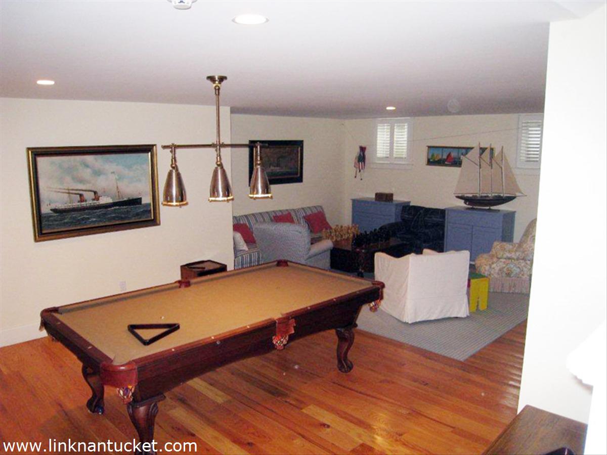 27 Brewster Road Nantucket, MA 02554 - Photo 8 of 17 Gallery Image 8