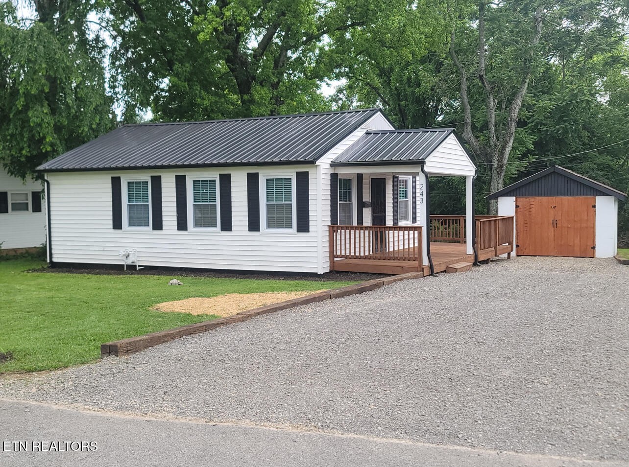 243 Main Road Maryville, TN 37804 - Photo 1 of 23 Gallery Image 1