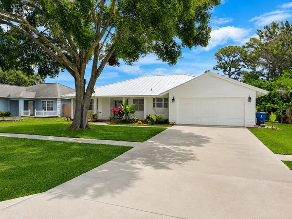 $775,000 | 341 Suwanee Avenue, Jupiter, FL 33458