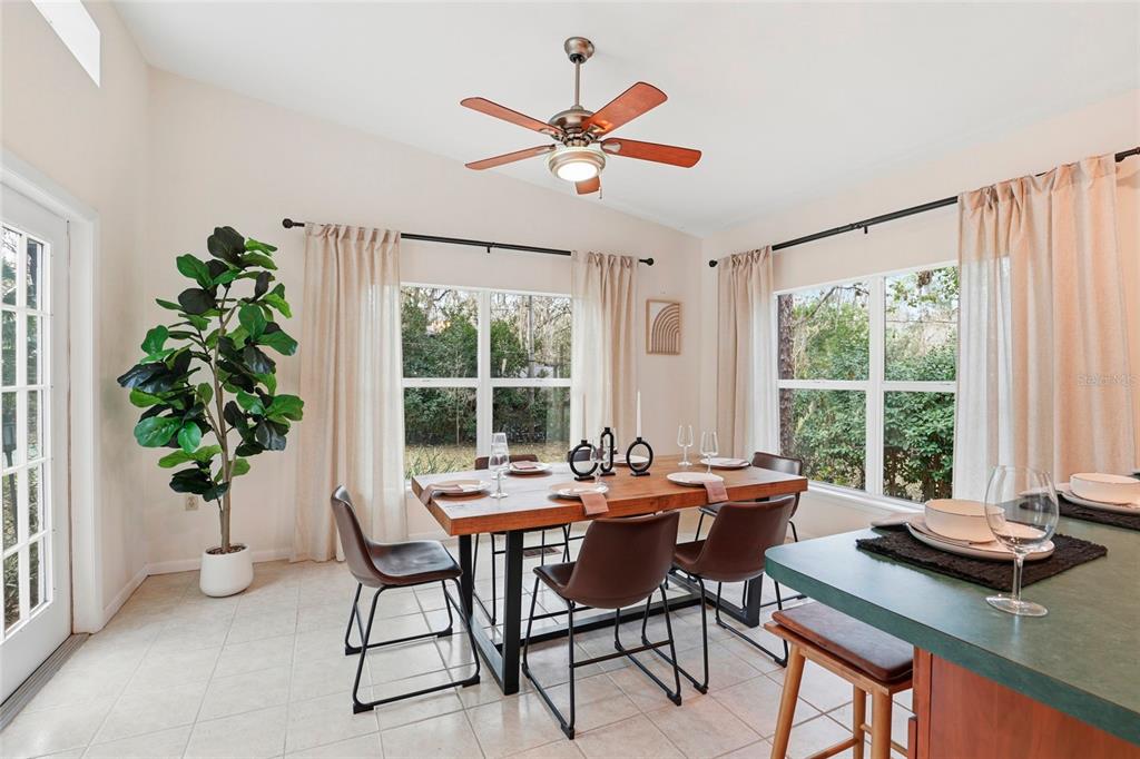 2035 Northwest 12th Road Gainesville, FL 32605 - Photo 17 of 38