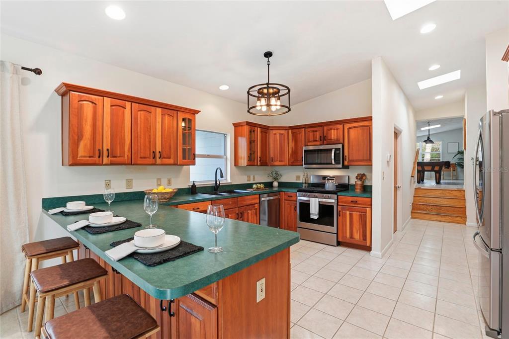 2035 Northwest 12th Road Gainesville, FL 32605 - Photo 19 of 38