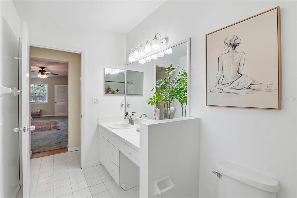 2035 Northwest 12th Road Gainesville, FL 32605 - Photo 27 of 38