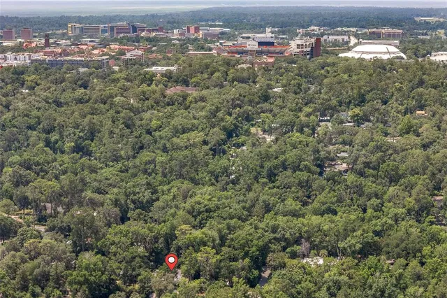 $550,000 | 2035 Northwest 12th Road, Gainesville, FL 32605