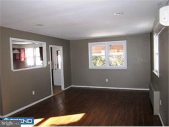 7902 Knox Road Glenside, PA 19038 - Photo 5 of 11 Dining Room
