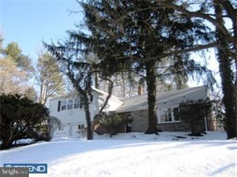 7902 Knox Road Glenside, PA 19038 - Photo 10 of 11 Exterior Front