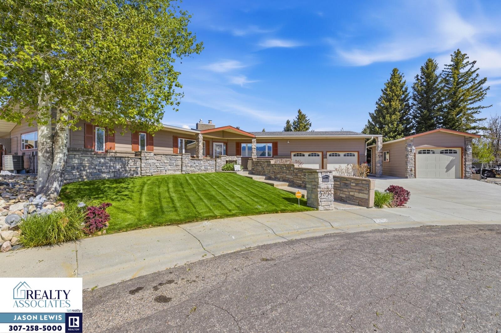 3200 Glacier Casper, WY 82604 - Photo 2 of 50