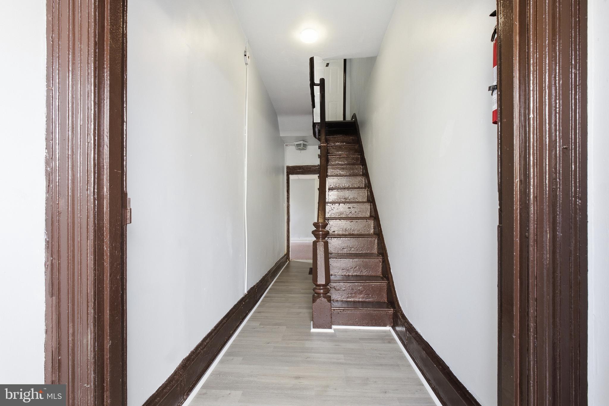 316 South 8th Street Reading, PA 19602 - Photo 3 of 29