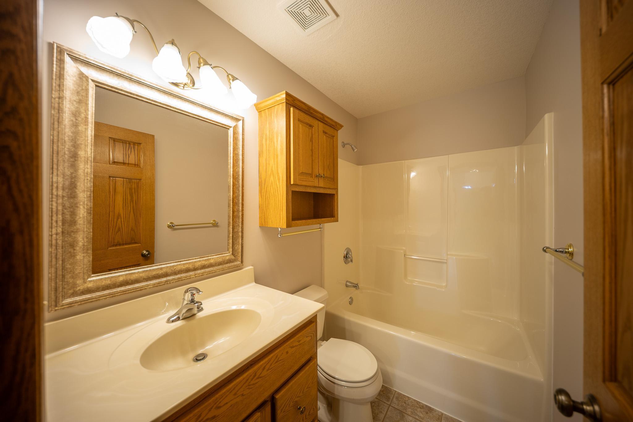 4931 Scenic View Drive Southwest Rochester, MN 55902 - Photo 20 of 48