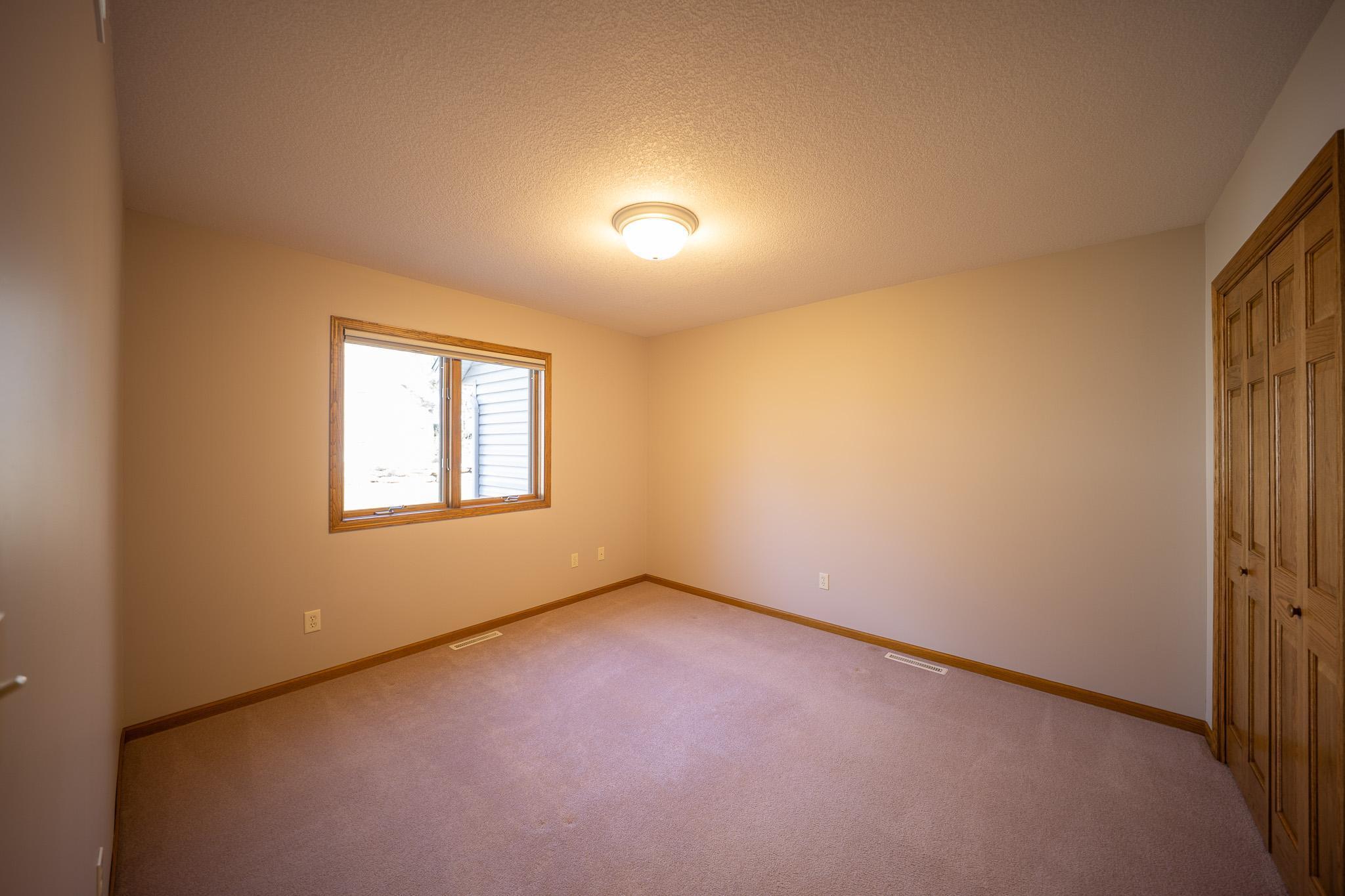 4931 Scenic View Drive Southwest Rochester, MN 55902 - Photo 21 of 48