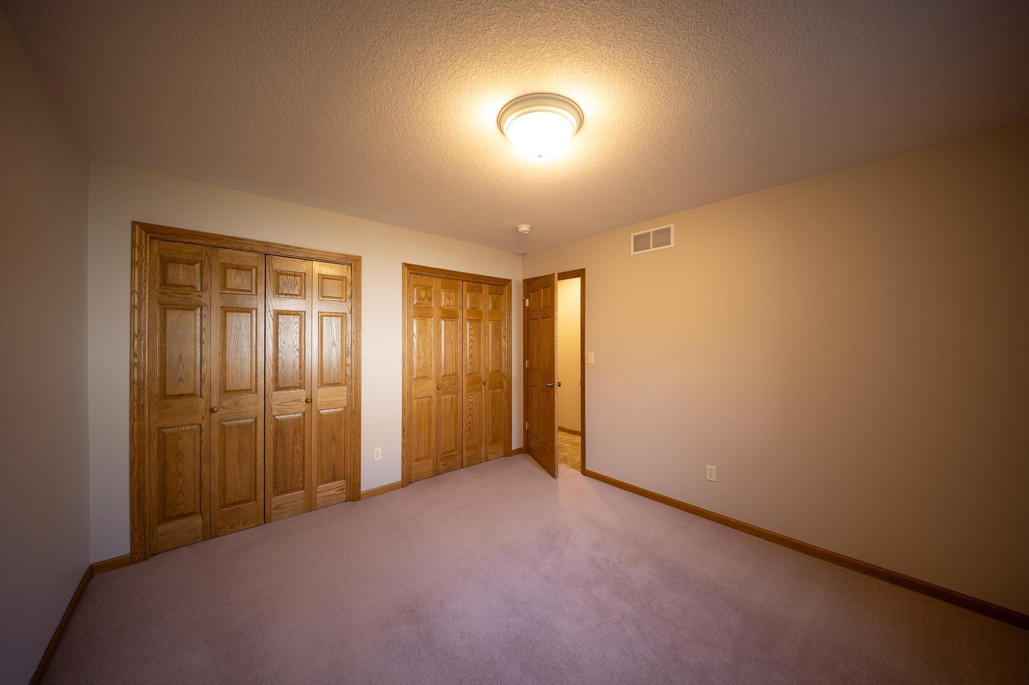 4931 Scenic View Drive Southwest Rochester, MN 55902 - Photo 22 of 48