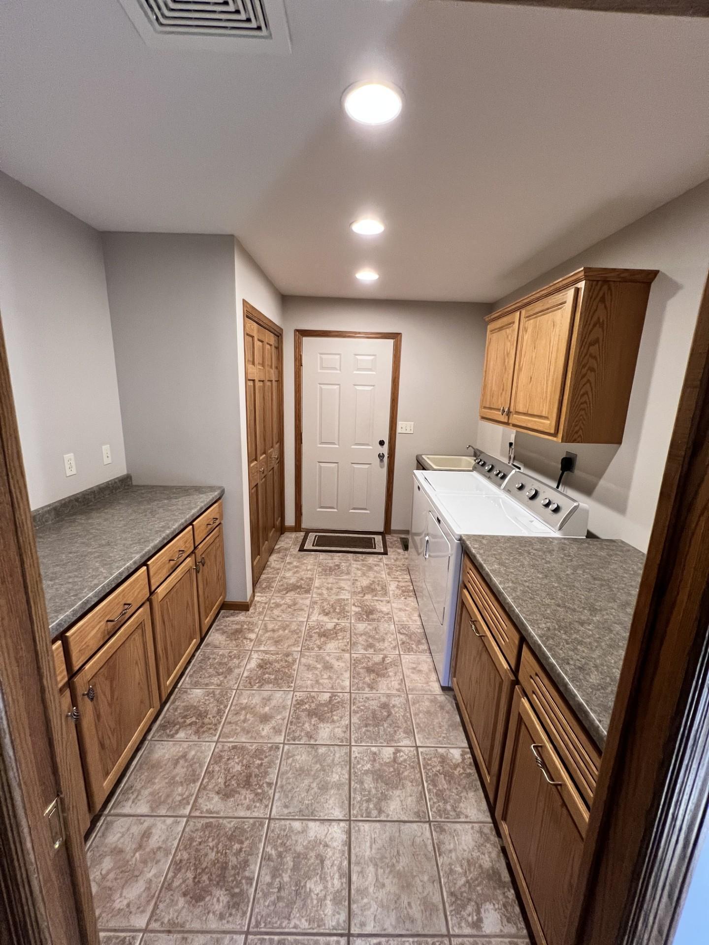 4931 Scenic View Drive Southwest Rochester, MN 55902 - Photo 25 of 48