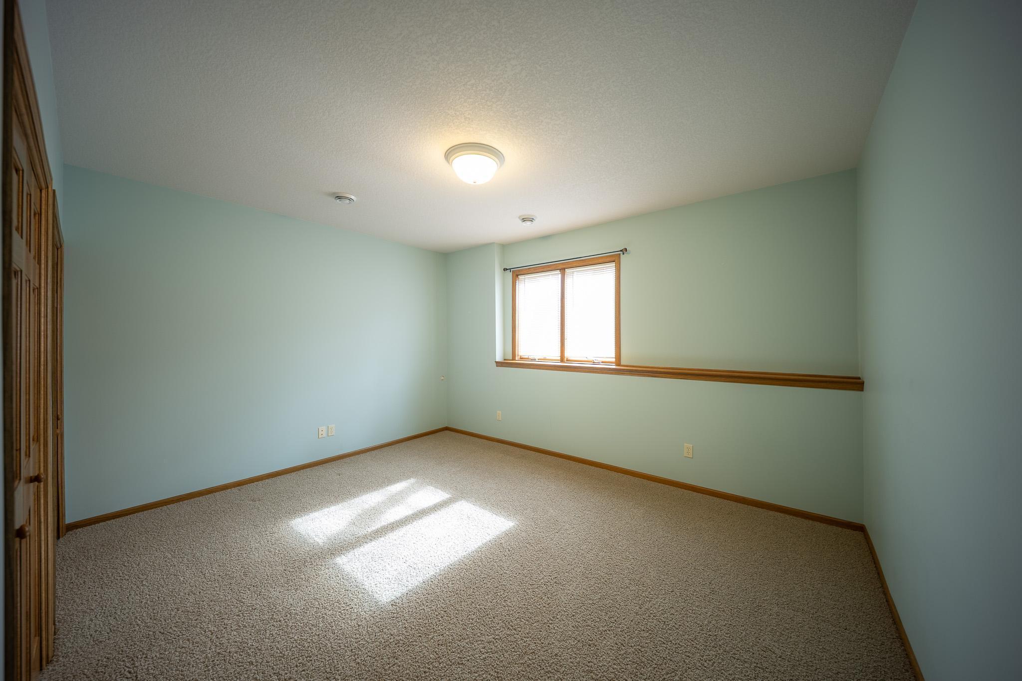 4931 Scenic View Drive Southwest Rochester, MN 55902 - Photo 29 of 48