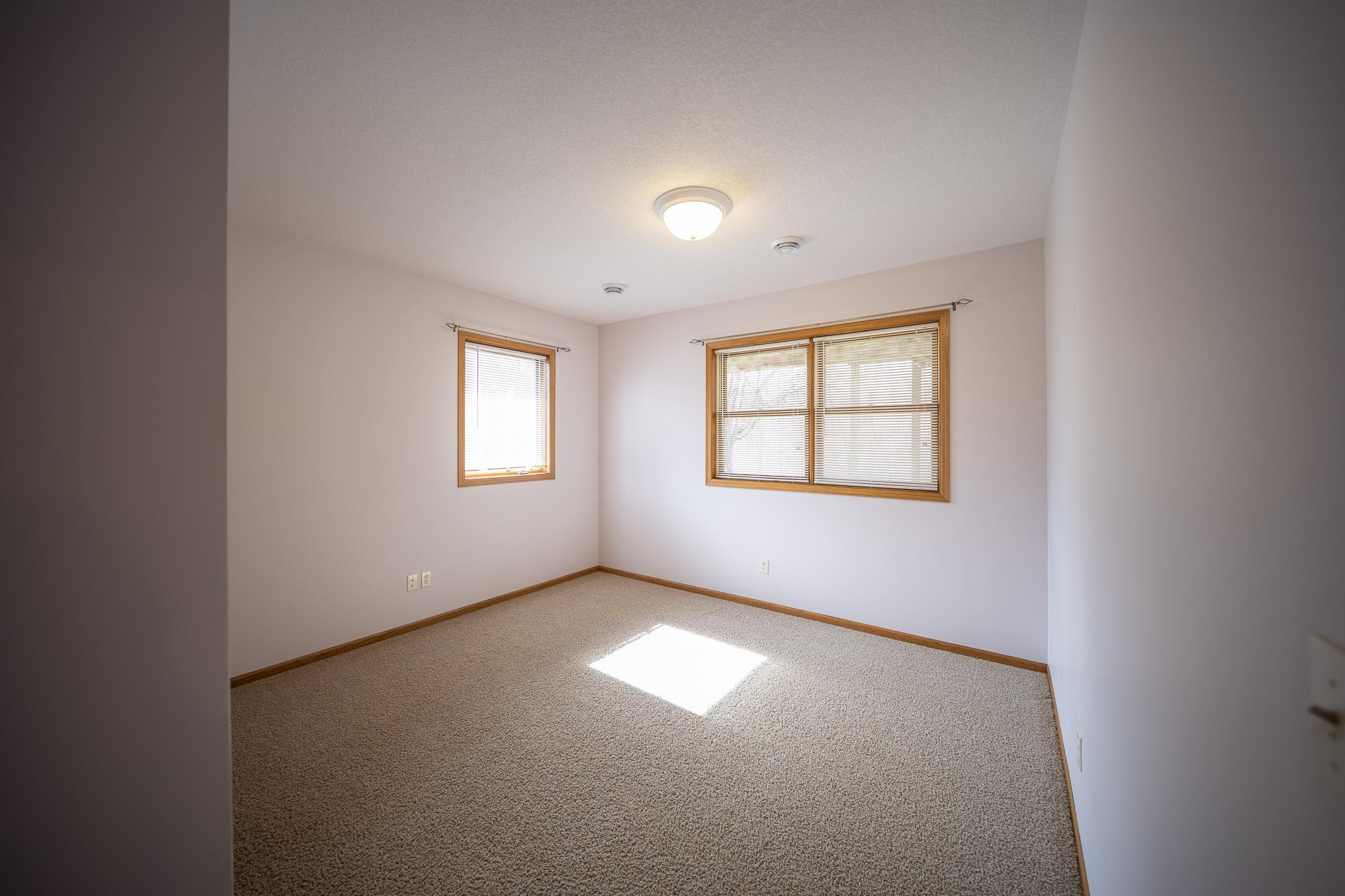 4931 Scenic View Drive Southwest Rochester, MN 55902 - Photo 31 of 48