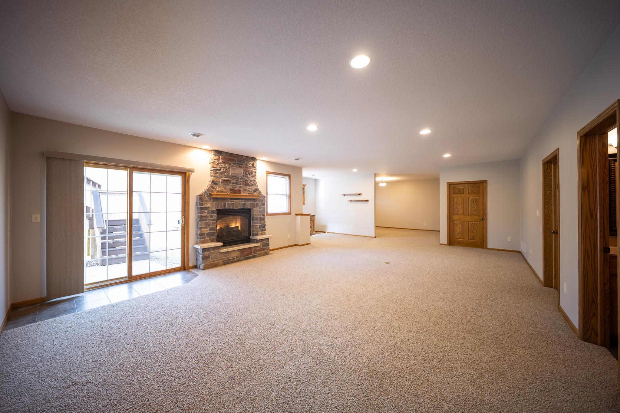 4931 Scenic View Drive Southwest Rochester, MN 55902 - Photo 33 of 48