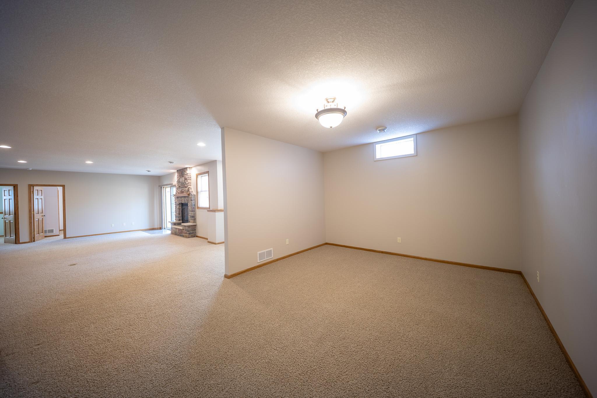 4931 Scenic View Drive Southwest Rochester, MN 55902 - Photo 36 of 48