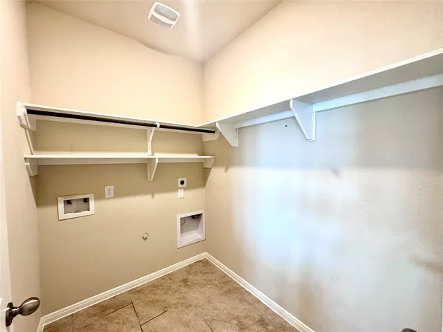 $2,100 | 22227 Ebbets Field Drive, Spring, TX 77389