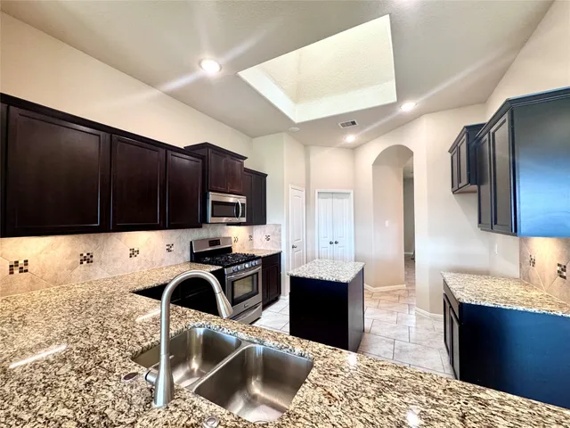 $2,100 | 22227 Ebbets Field Drive, Spring, TX 77389