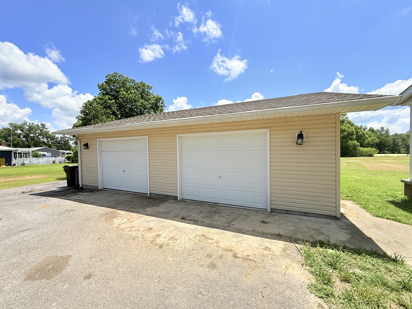 885 Wilson Street Stonefort, IL 62987 - Photo 4 of 28