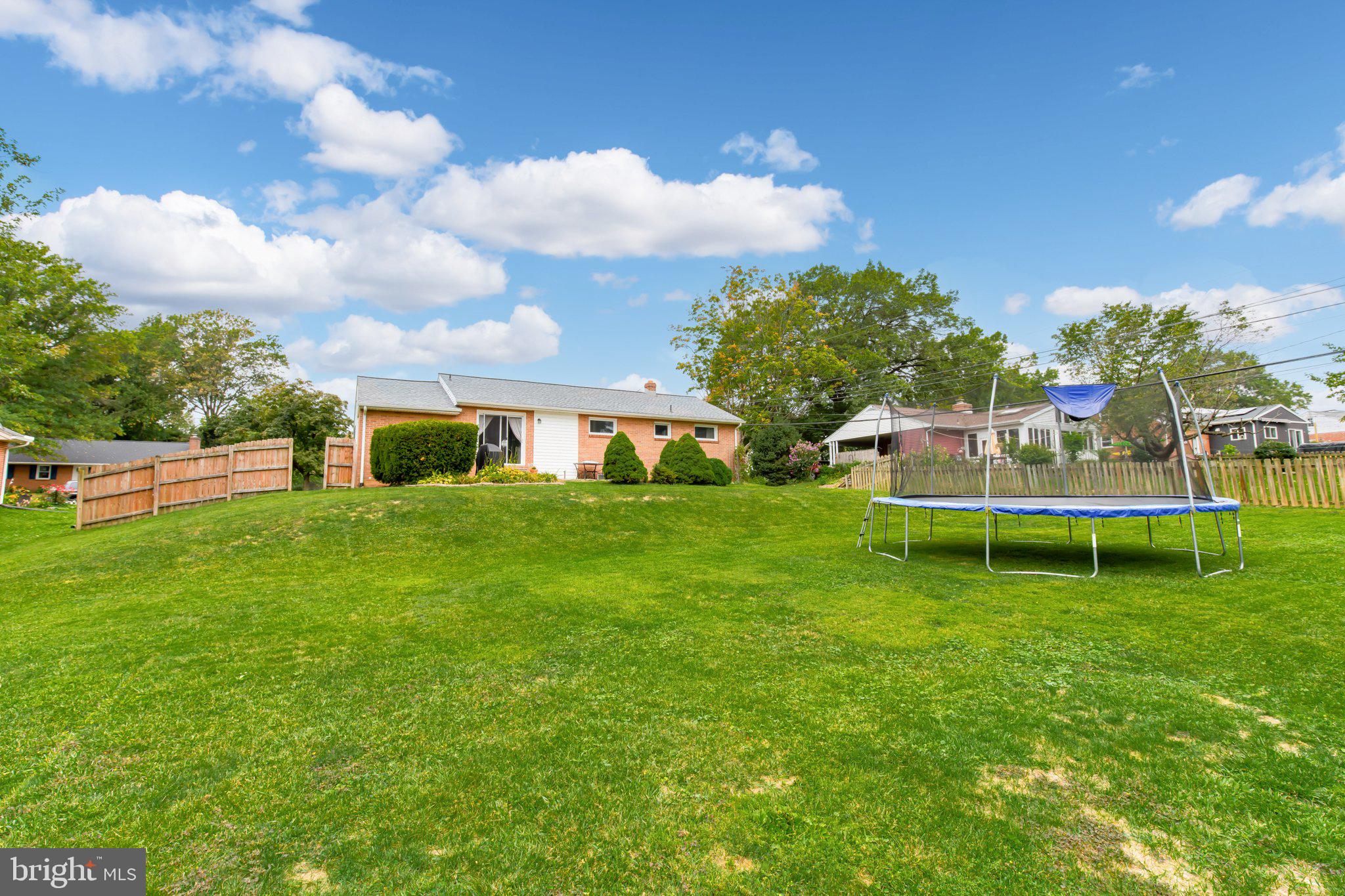 810 Robin Road Lancaster, PA 17601 - Photo 37 of 40 Gallery Image 37