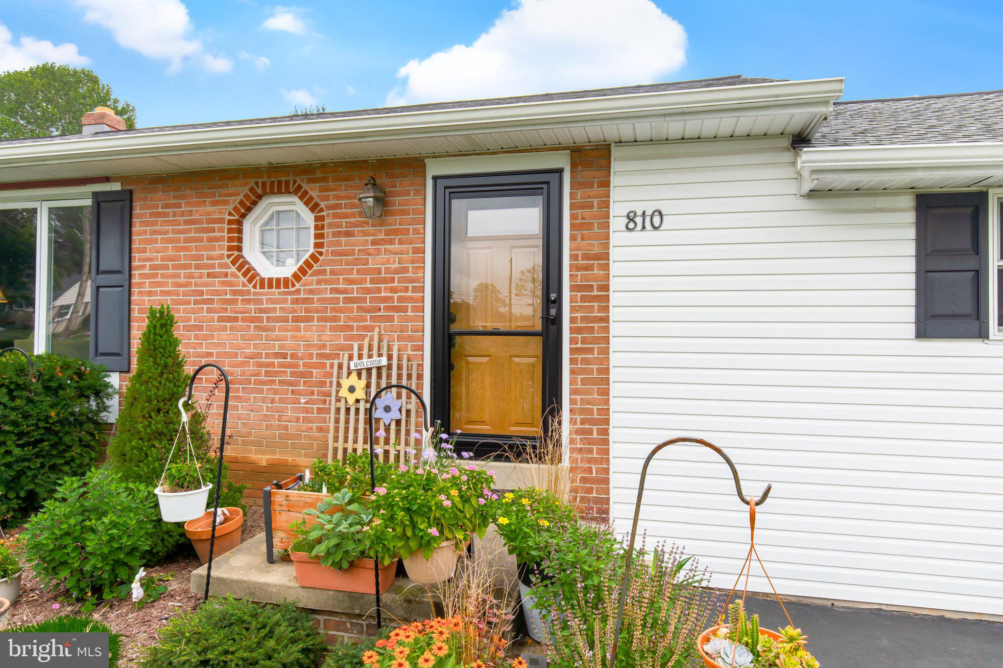 810 Robin Road Lancaster, PA 17601 - Photo 5 of 40 Gallery Image 5
