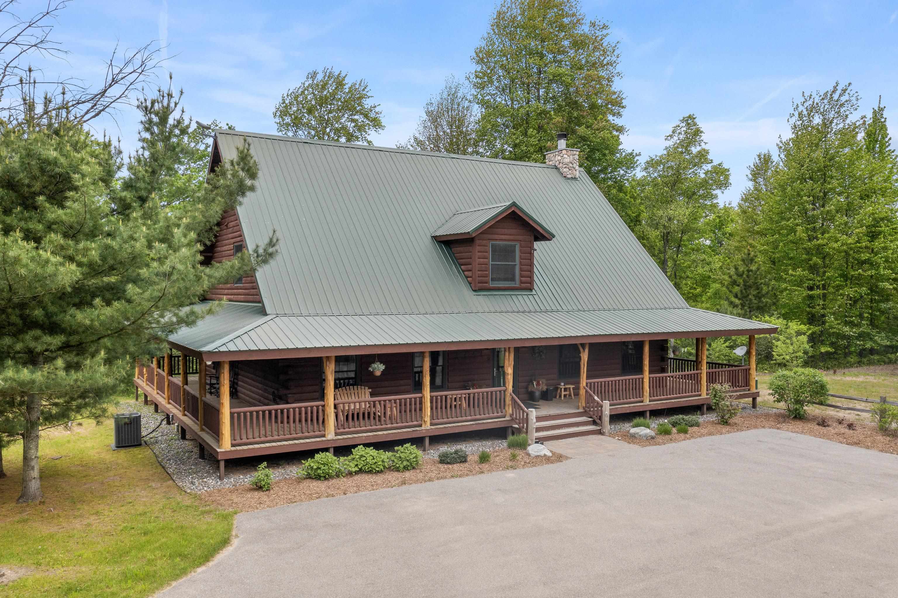 18090 Read Road Copemish, MI 49625 - Photo 4 of 63 Gallery Image 4