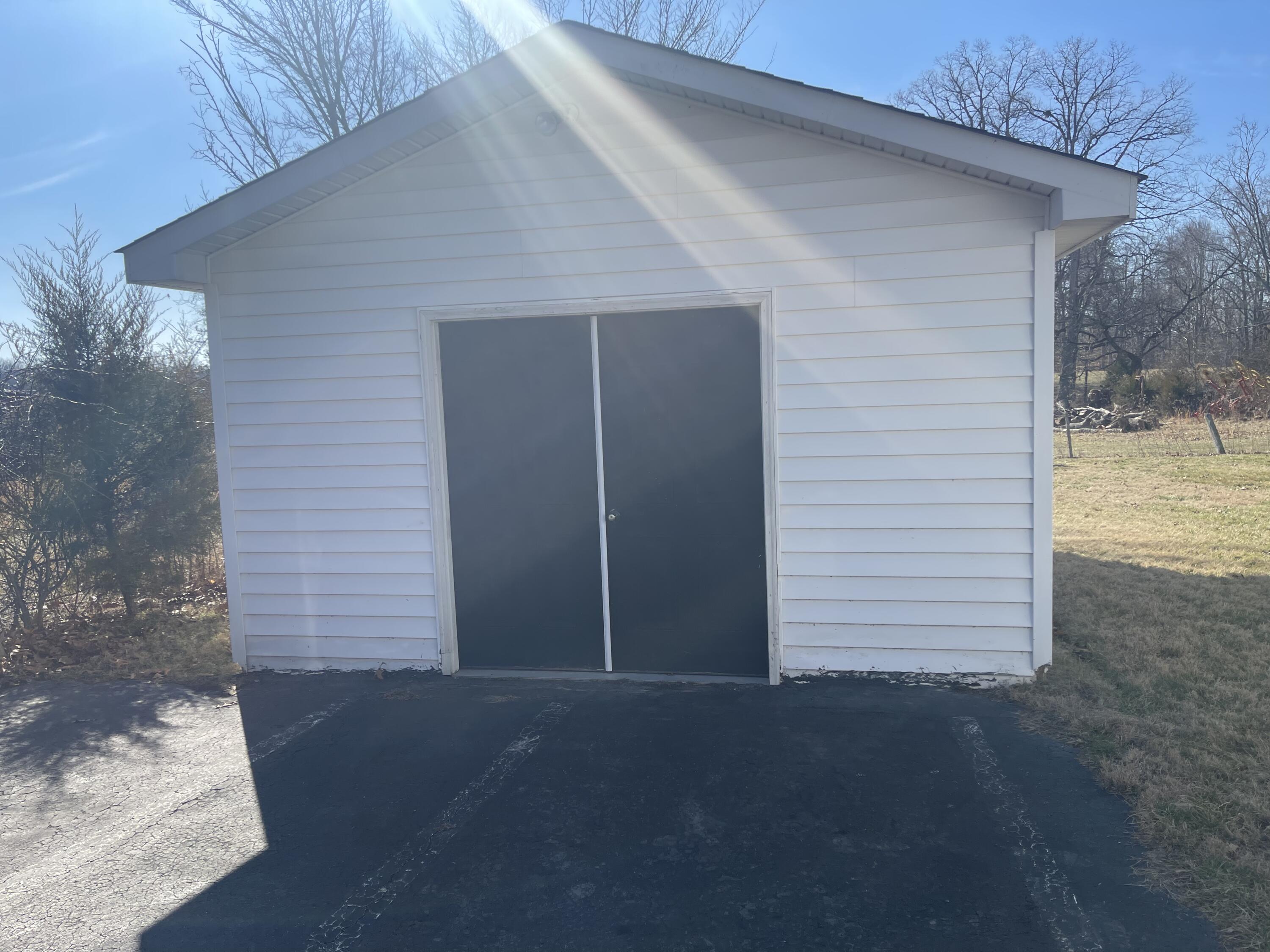 320 Ben Reeves Road Waco, KY 40385 - Photo 41 of 44 3975EFB5-F7C8-493D-8F32-6049AA9E0524