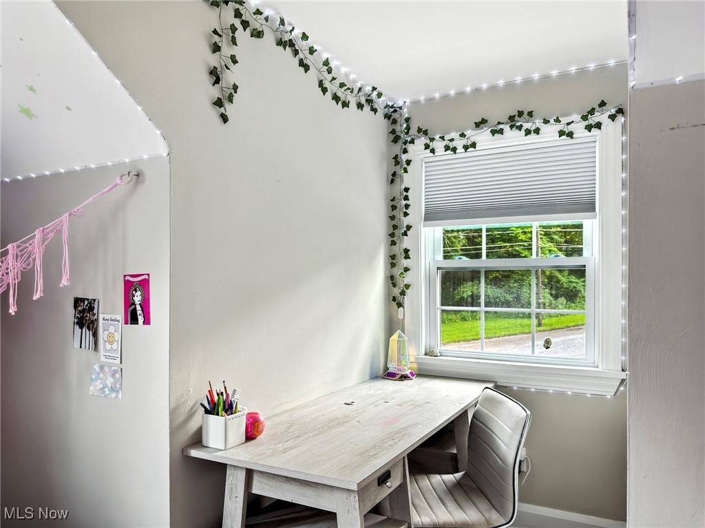 2315 Volney Road Youngstown, OH 44511 - Photo 21 of 37 Gallery Image 21