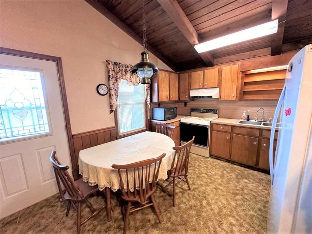 542 Volunteer Road Fancy Gap, VA 24328 - Photo 10 of 34 Gallery Image 10