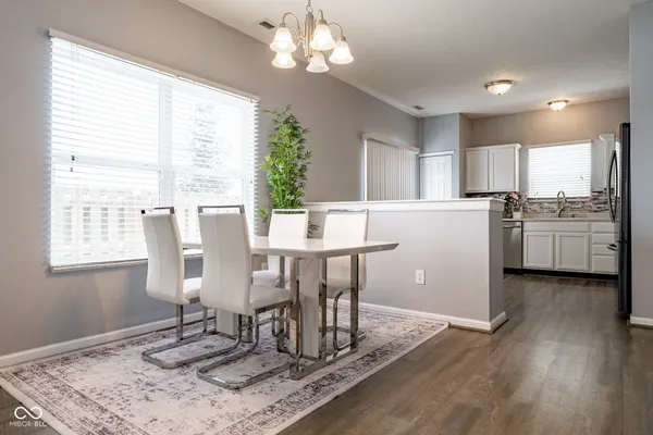 $349,900 | 2581 Shadowbrook Trace, Greenwood, IN 46143