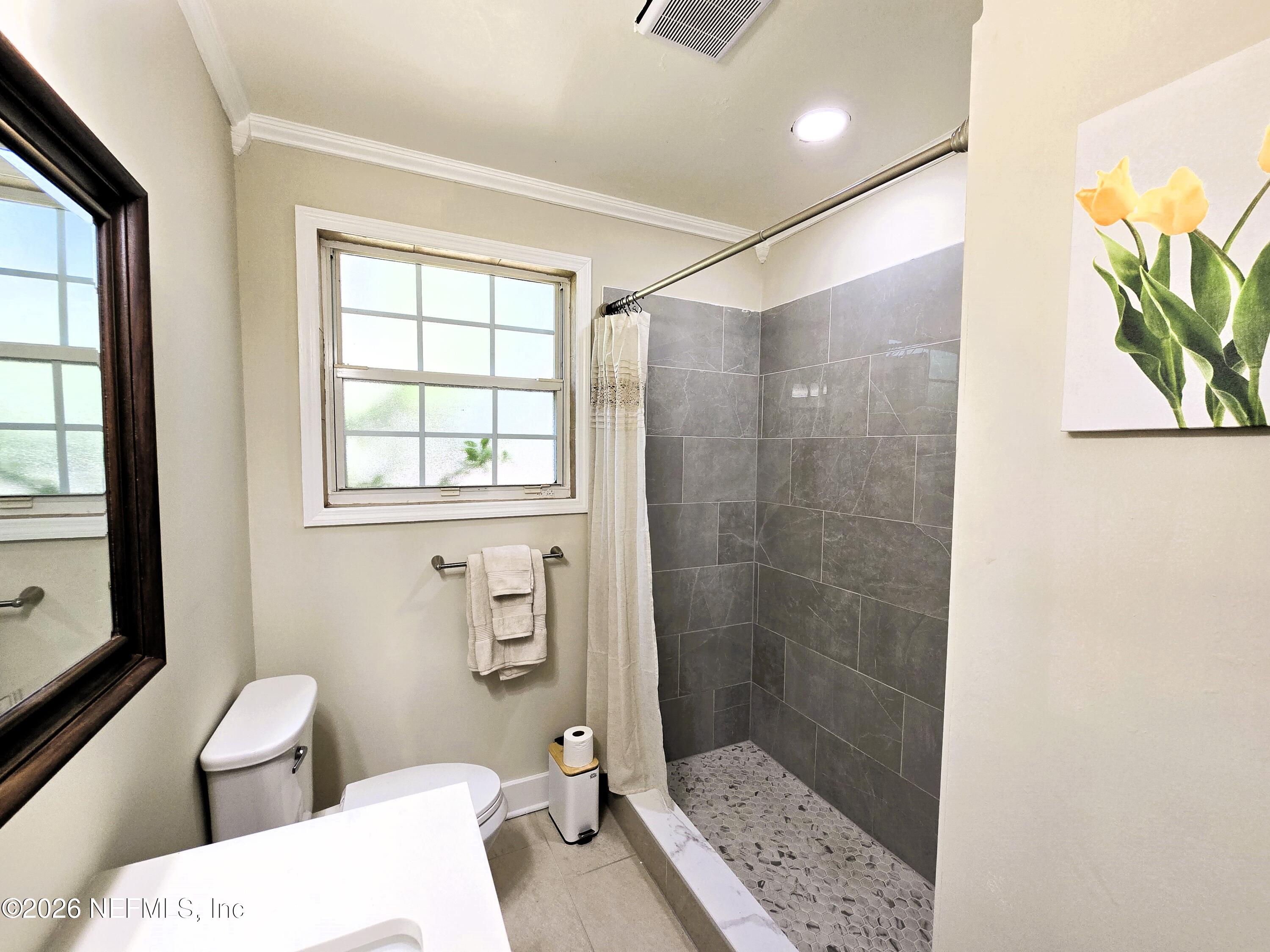 1893 E Road Jacksonville, FL 32216 - Photo 9 of 26 20260415_152018