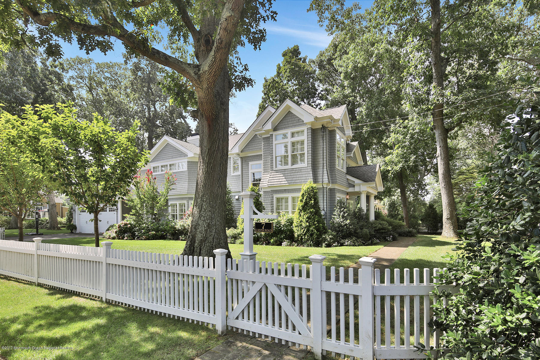 7 River Road Rumson, NJ 07760 - Photo 1 of 46 Welcome to 7 E. River Road in Rumson
