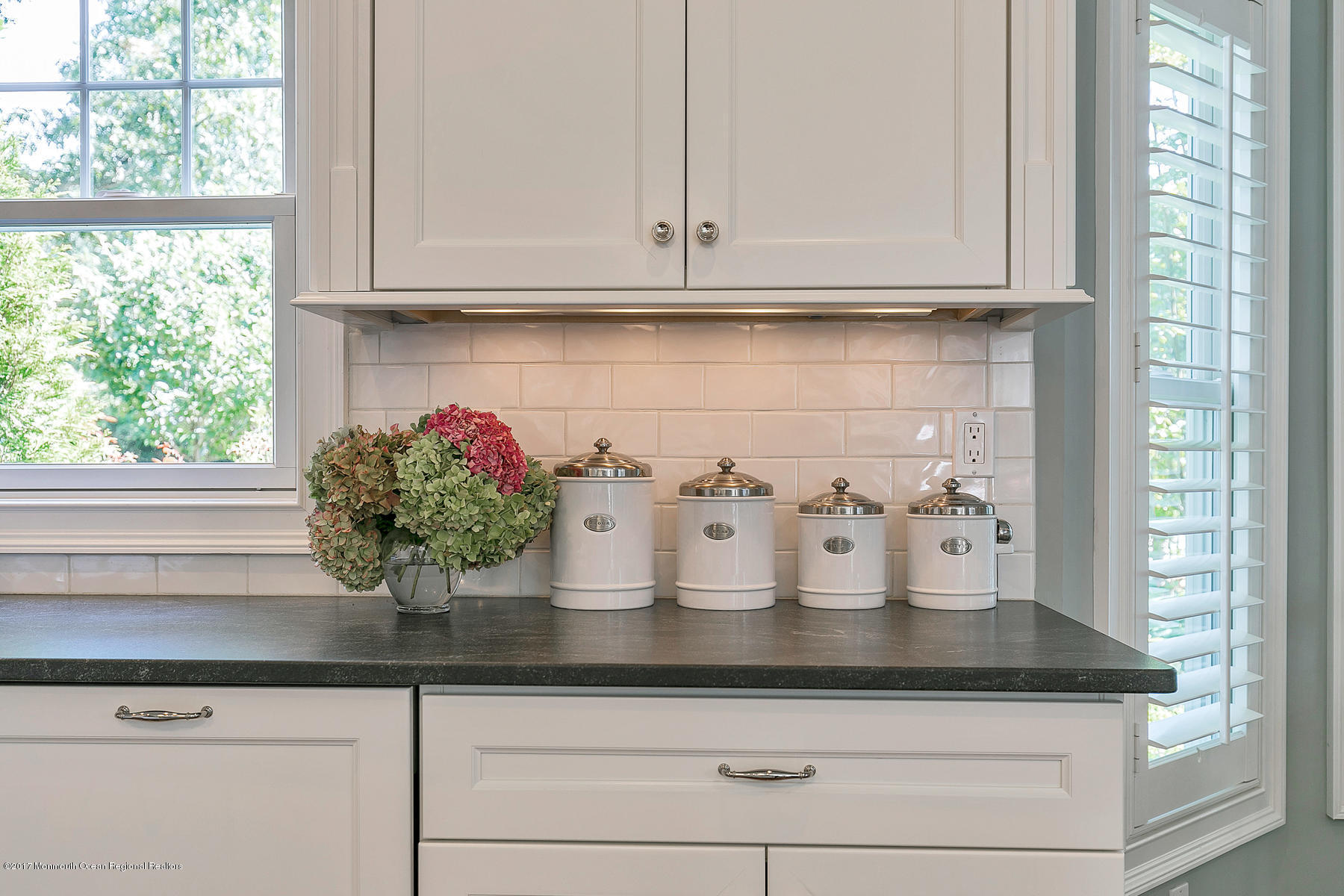 7 River Road Rumson, NJ 07760 - Photo 14 of 46 The Kitchen