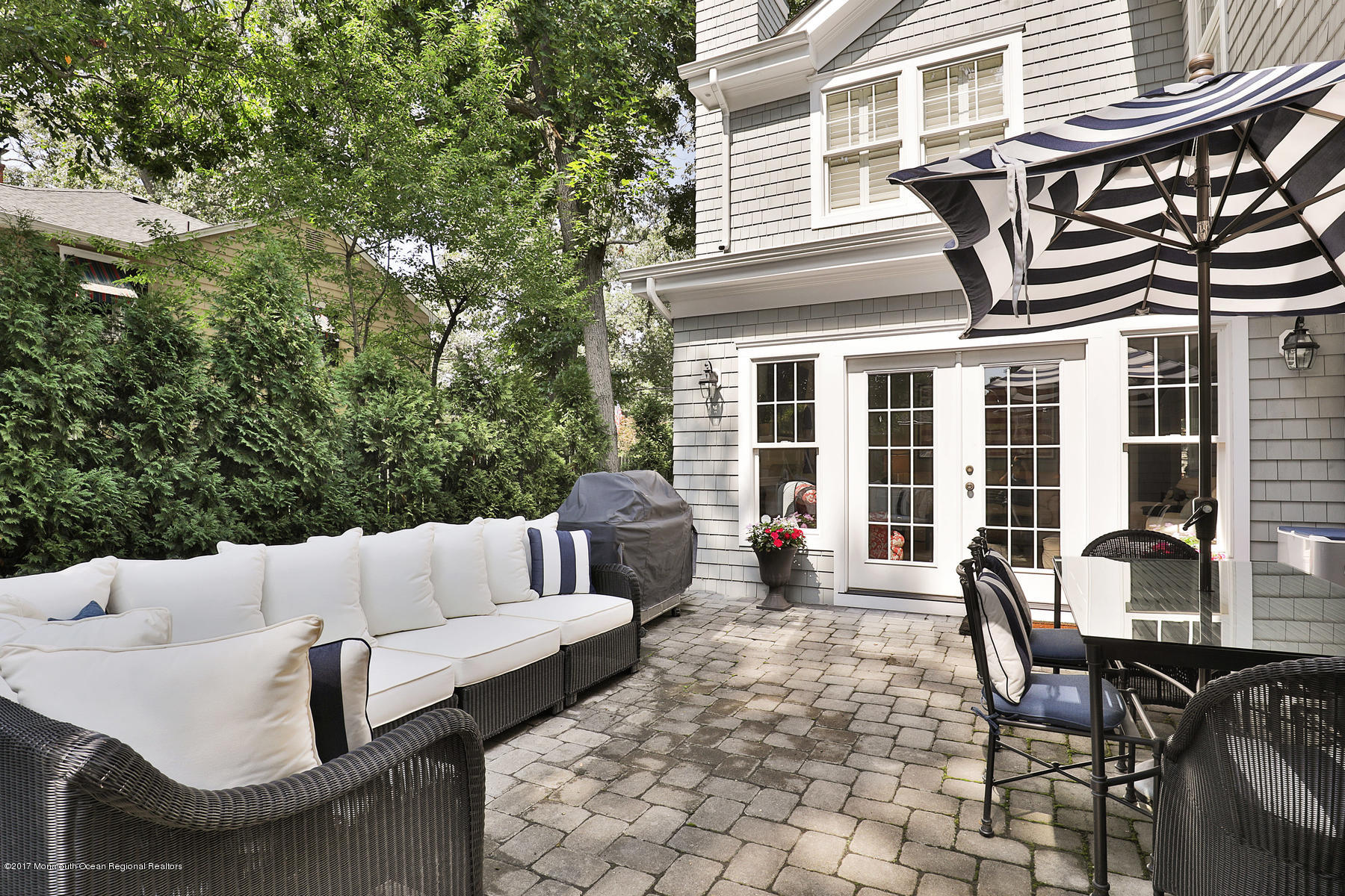 7 River Road Rumson, NJ 07760 - Photo 42 of 46 The Patio