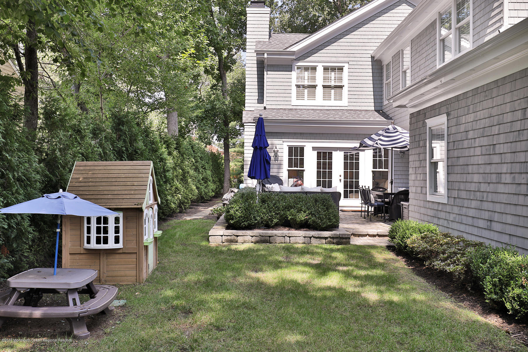 7 River Road Rumson, NJ 07760 - Photo 44 of 46 The Patio