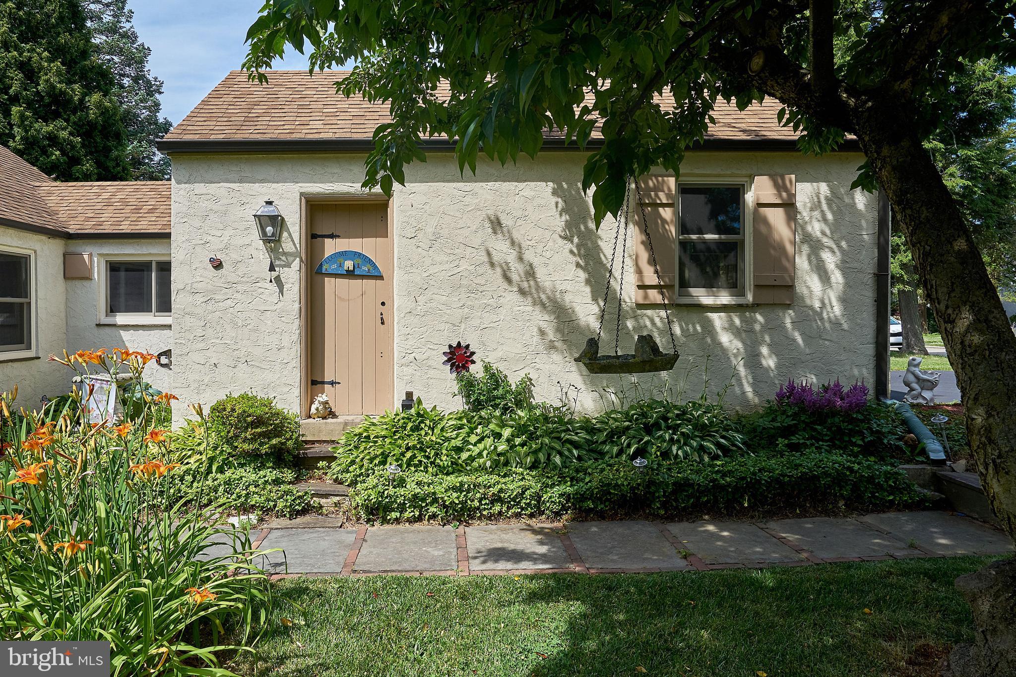 6328 Sunnybrook Road Flourtown, PA 19031 - Photo 5 of 21