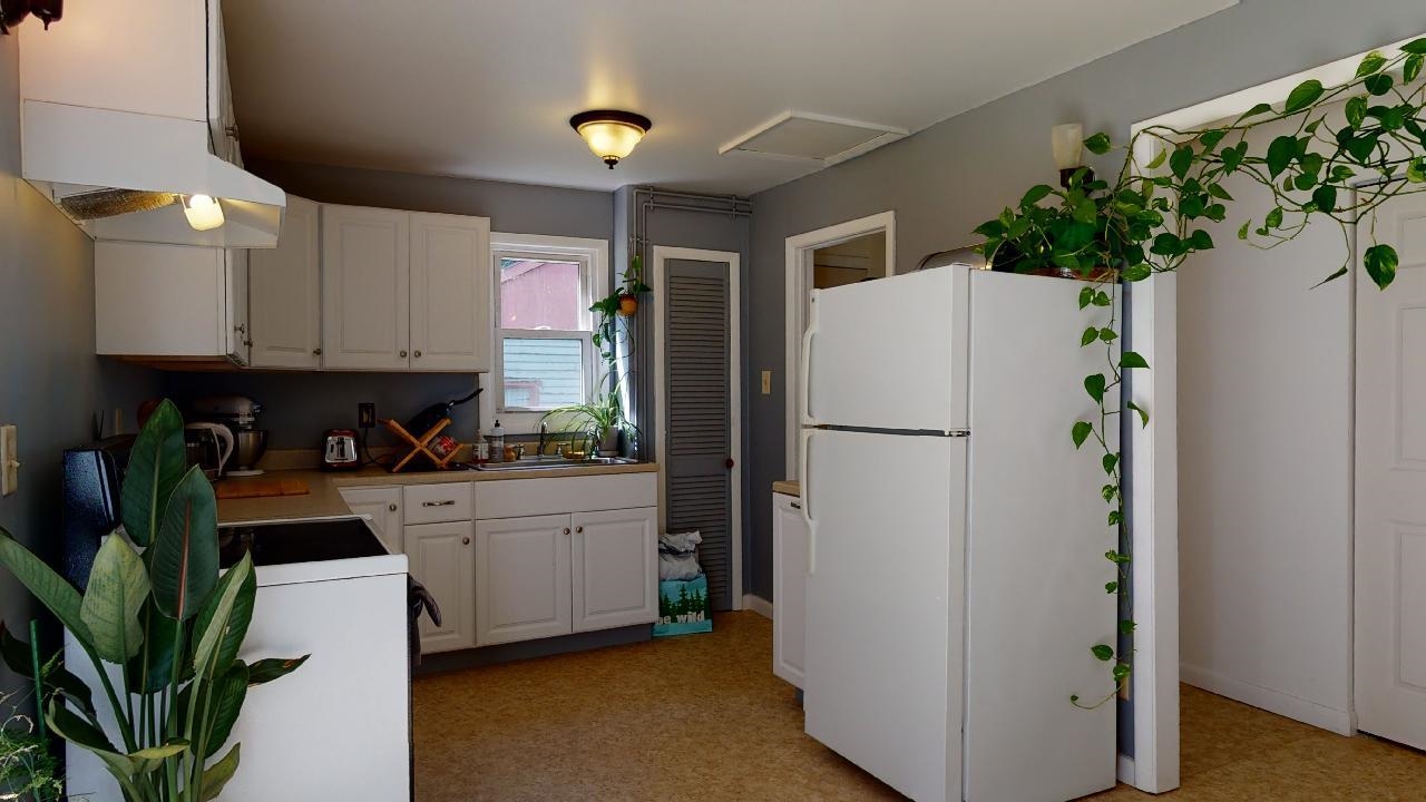 50 North Cove Road Burlington, VT 05408 - Photo 8 of 27 Gallery Image 8