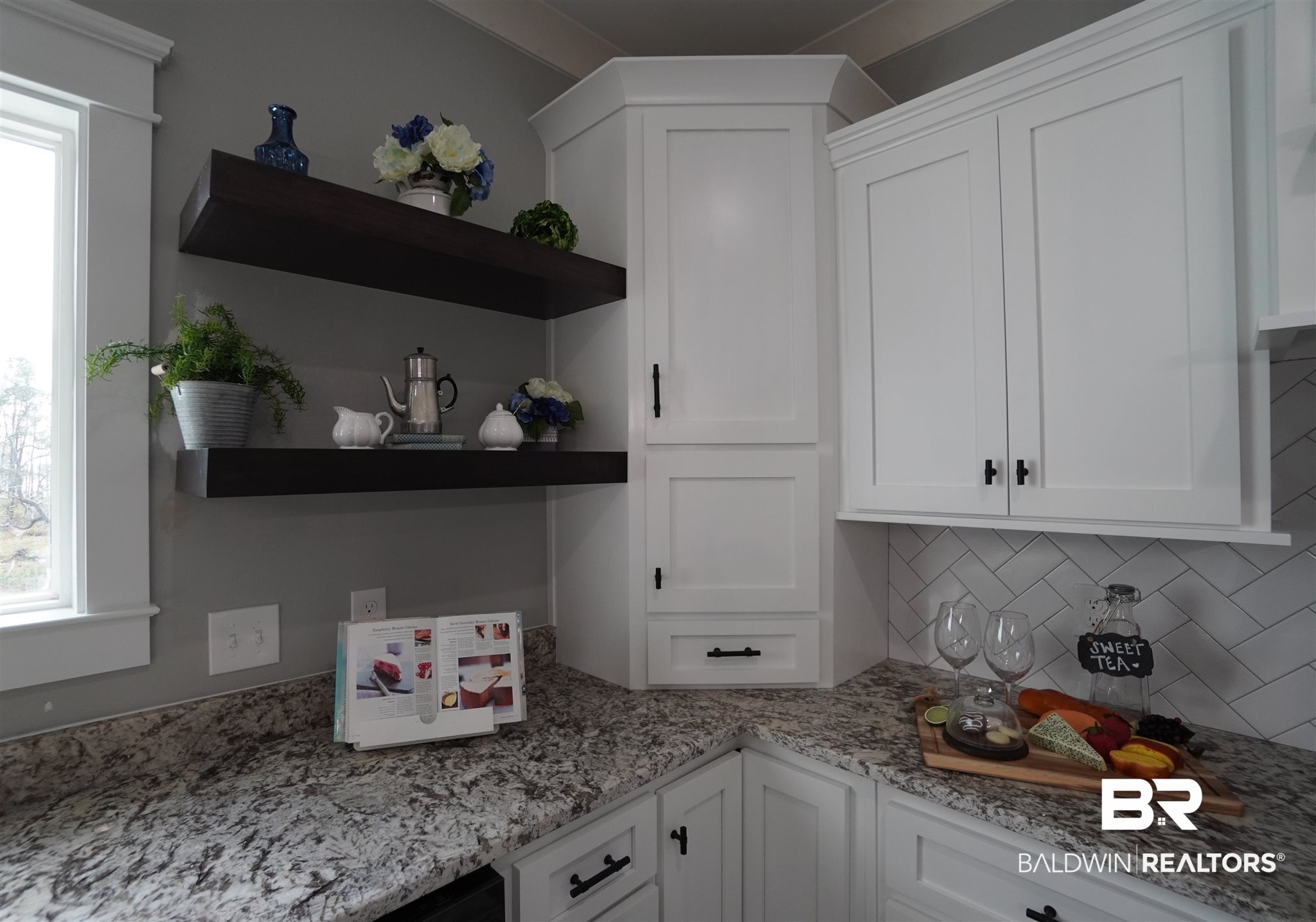 521 West Fort Morgan Road Gulf Shores, AL 36542 - Photo 10 of 48 Custom Cabinetry
