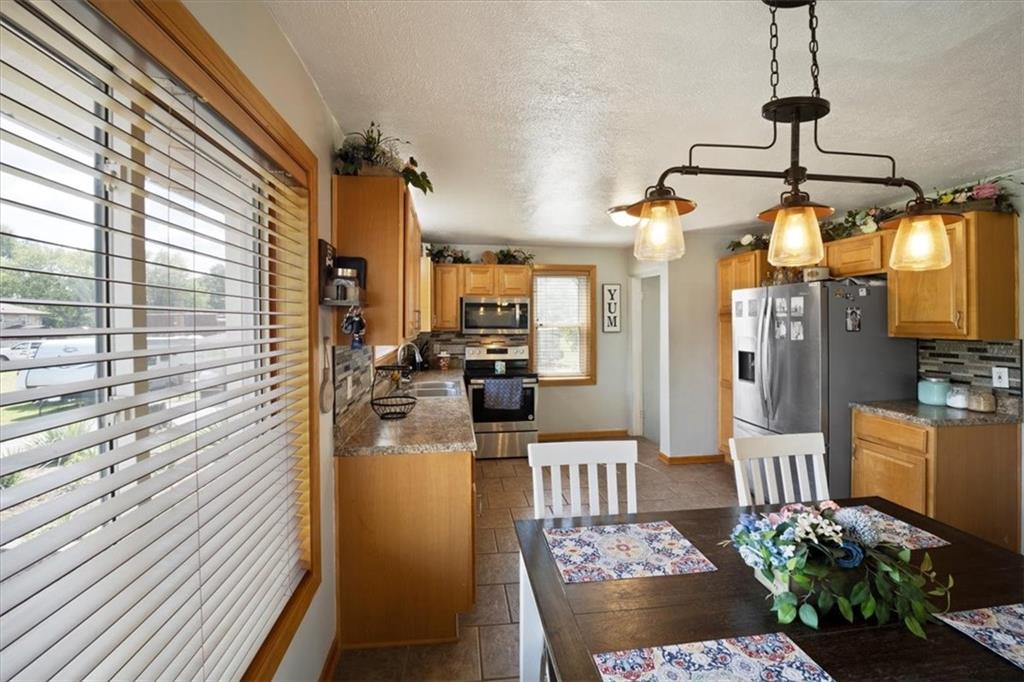 17 West Thompson Road Indianapolis, IN 46217 - Photo 21 of 43 Gallery Image 21