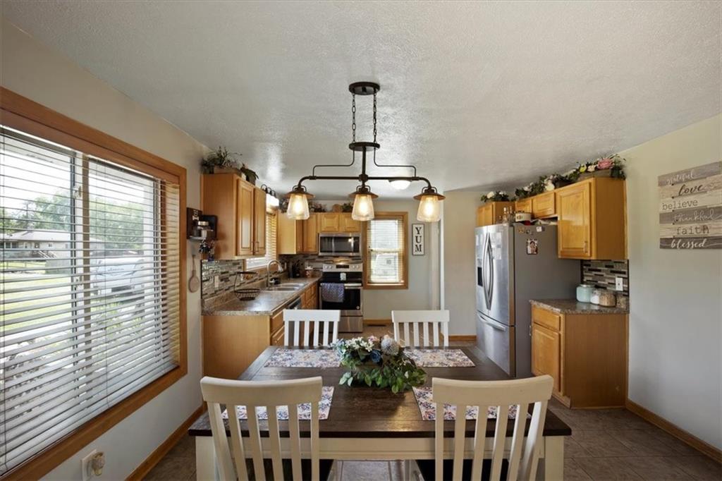 17 West Thompson Road Indianapolis, IN 46217 - Photo 23 of 43 Gallery Image 23