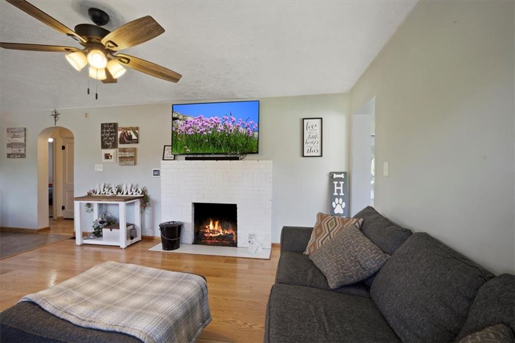 17 West Thompson Road Indianapolis, IN 46217 - Photo 25 of 43 Gallery Image 25